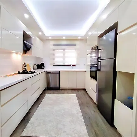 빌라 Triplex With Sauna Near Airport In 안탈리아